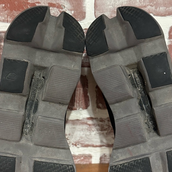 On Running Cloudmonster Black Magnet Womens 8.5 Sneaker All Solid Black - Picture 12 of 16